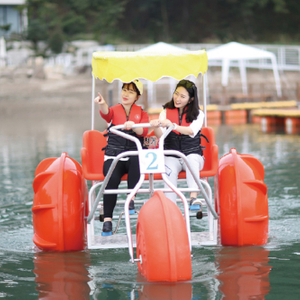 Water tricycles With propeller
